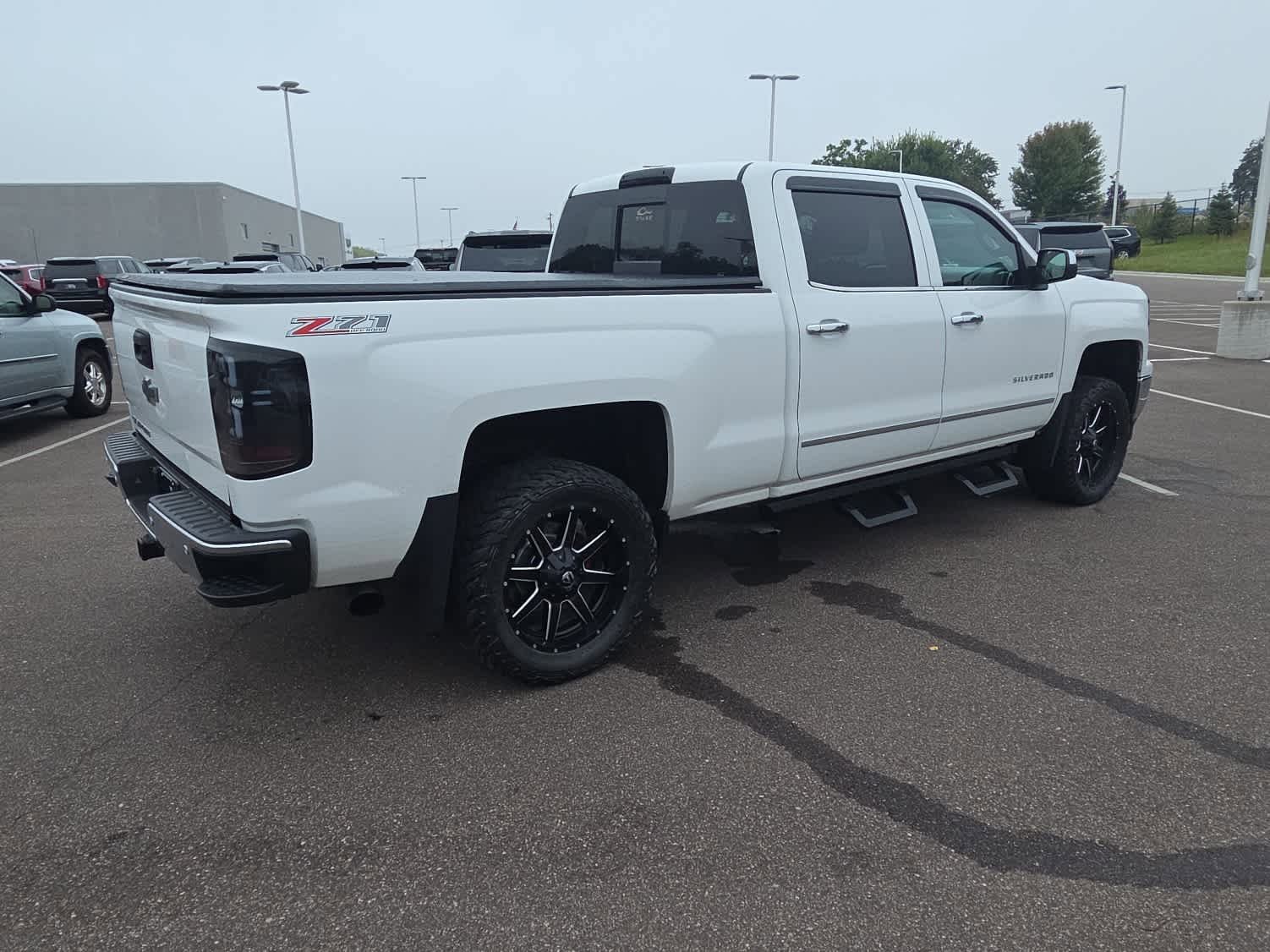 2015 Chevrolet Silverado 1500 LTZ photo 3