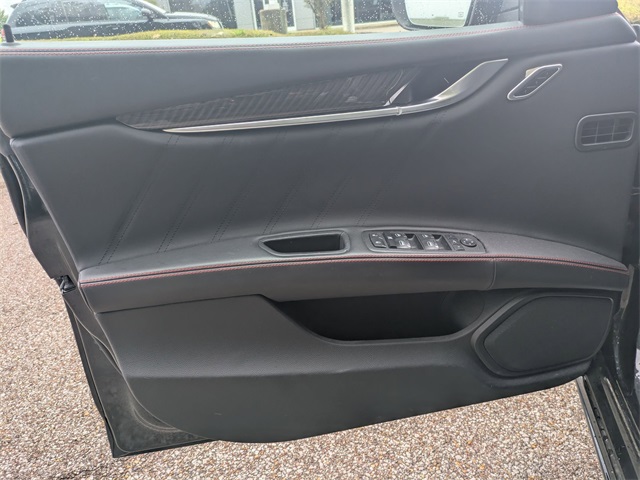 2022 Maserati Ghibli Modena Q4 photo 21