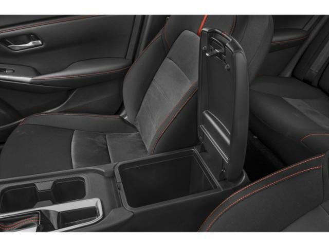 2025 Nissan Sentra SR photo 11
