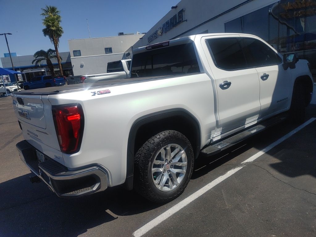 2019 Gmc Sierra 1500 SLT photo 4