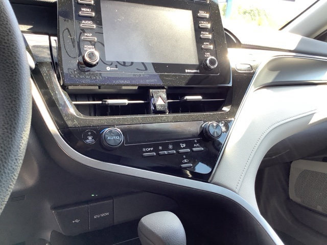 2024 Toyota Camry LE photo 14