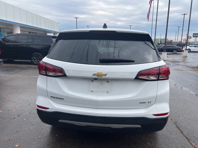 2024 Chevrolet Equinox LT photo 4