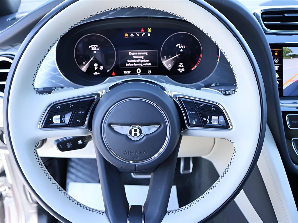 2023 Bentley Bentayga EWB Azure photo 30