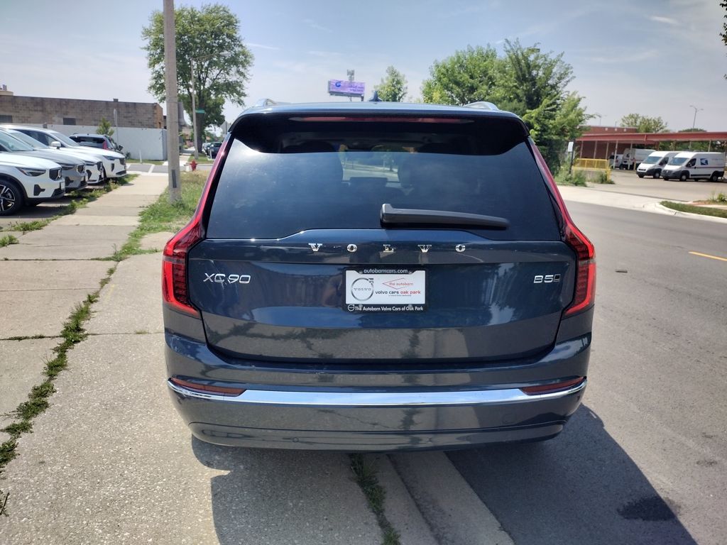 2026 VOLVO XC90 - Image 7