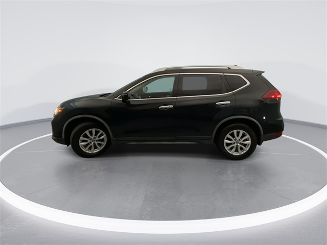 2018 Nissan Rogue SV photo 9