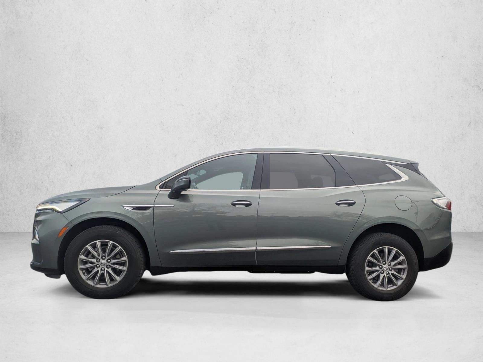 2023 Buick Enclave Essence photo 2