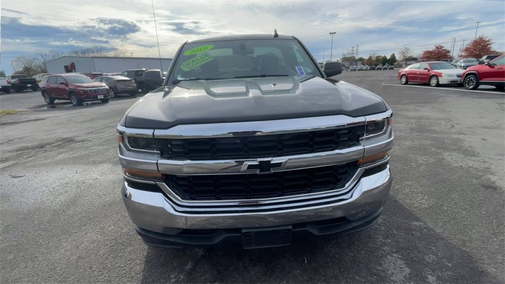 2016 Chevrolet Silverado Work Truck LS Base photo 2