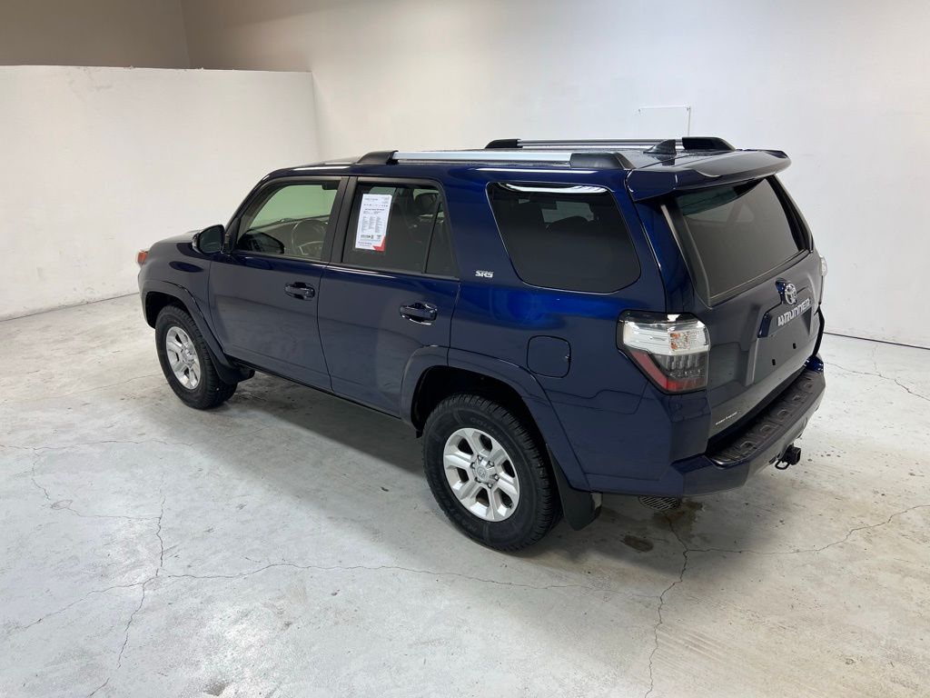 2023 Toyota 4Runner SR5 Premium photo 4