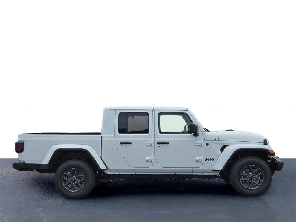 2025 Jeep Gladiator Sport S photo 4