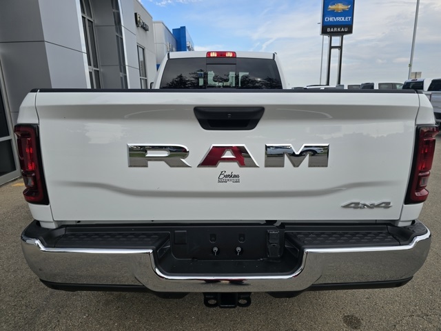 2025 Ram 2500 Tradesman photo 6