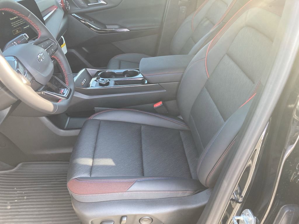 2026 Chevrolet Equinox RS photo 25