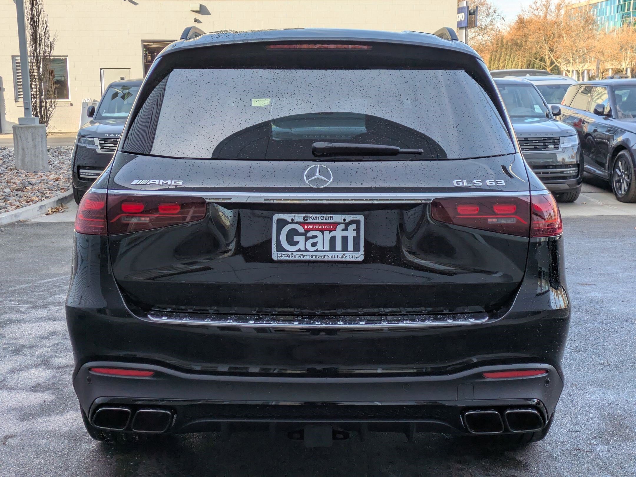 2025 Mercedes Benz GLS 63 4MATIC photo 4