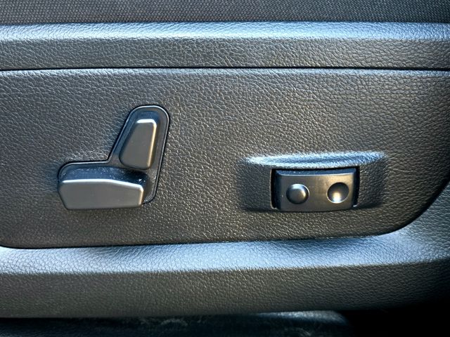 2025 Ram 3500 Big Horn photo 15