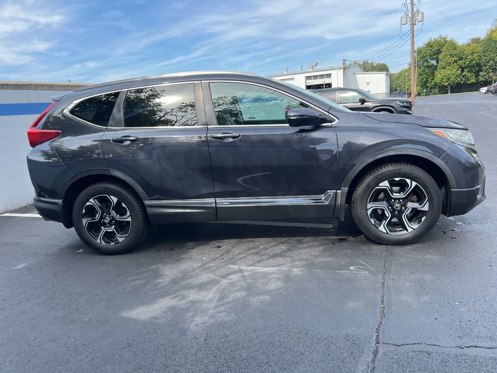 2018 Honda CR-V Touring photo 6