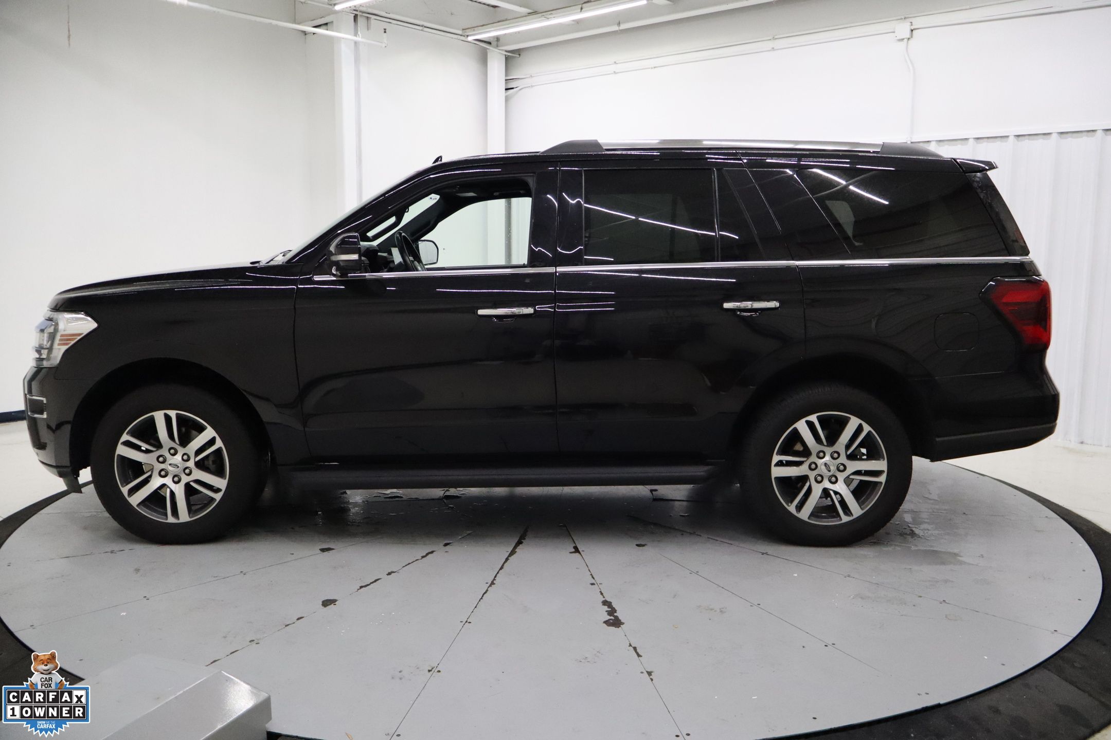 2024 Ford Expedition Limited photo 7