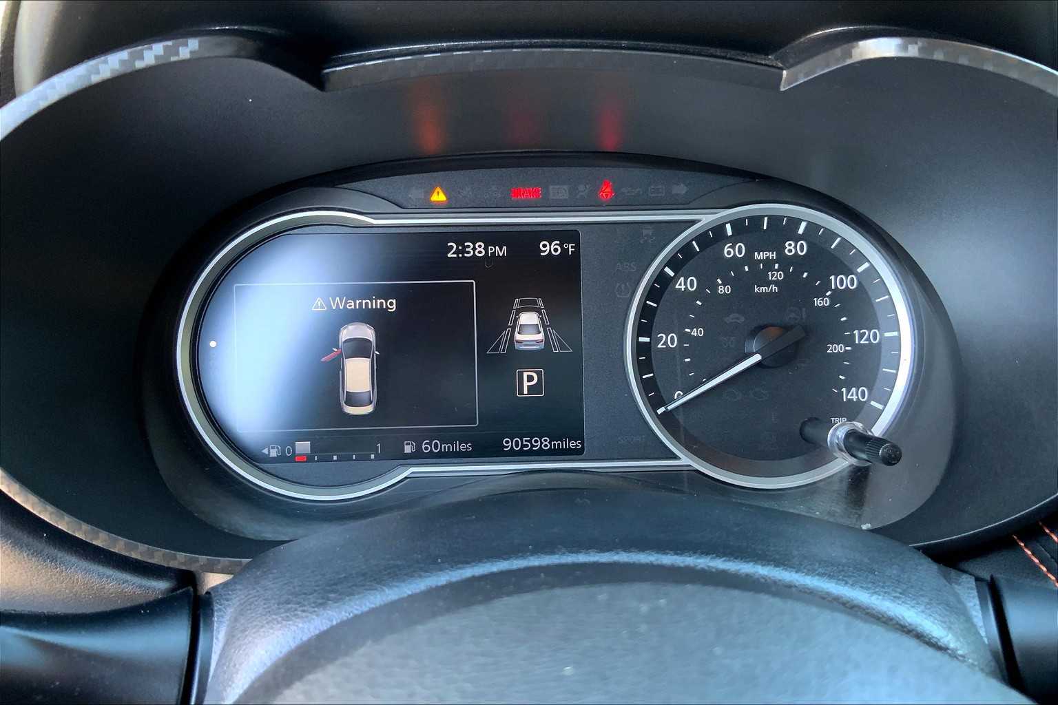 2020 Nissan Versa SR photo 22