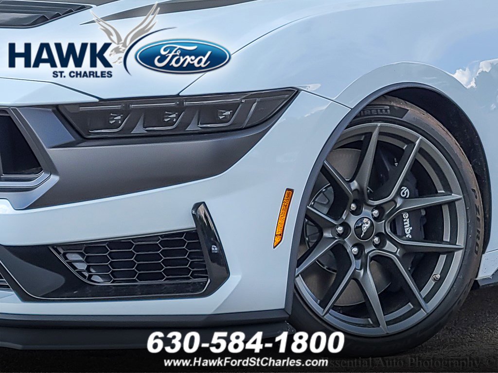 2025 Ford Mustang Dark Horse Premium photo 3