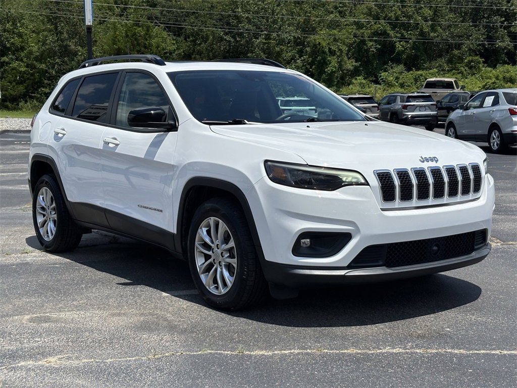 2022 Jeep Cherokee Latitude Lux photo 5