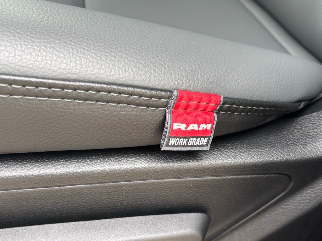2026 Ram 1500 Tradesman photo 13