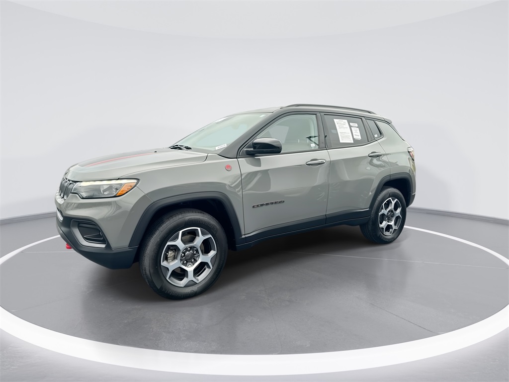 2022 Jeep Compass Trailhawk photo 3