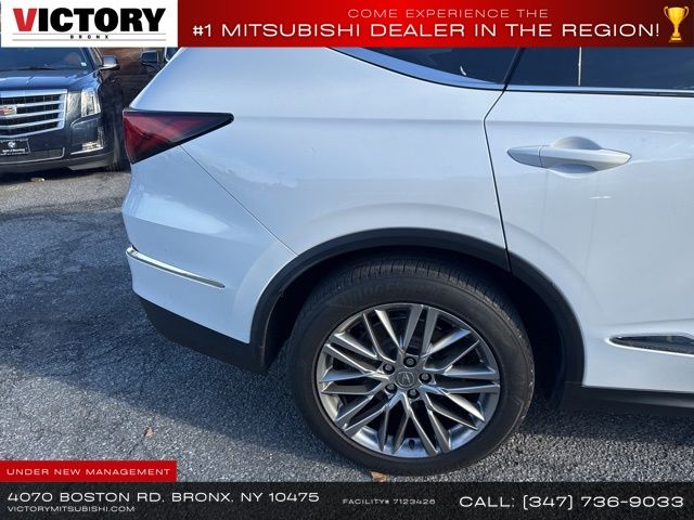 2022 Acura MDX Advance photo 13