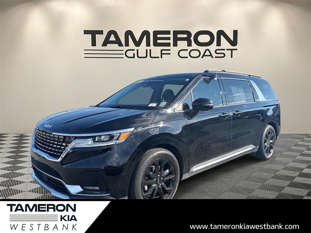 2022 Kia Carnival SX's photo