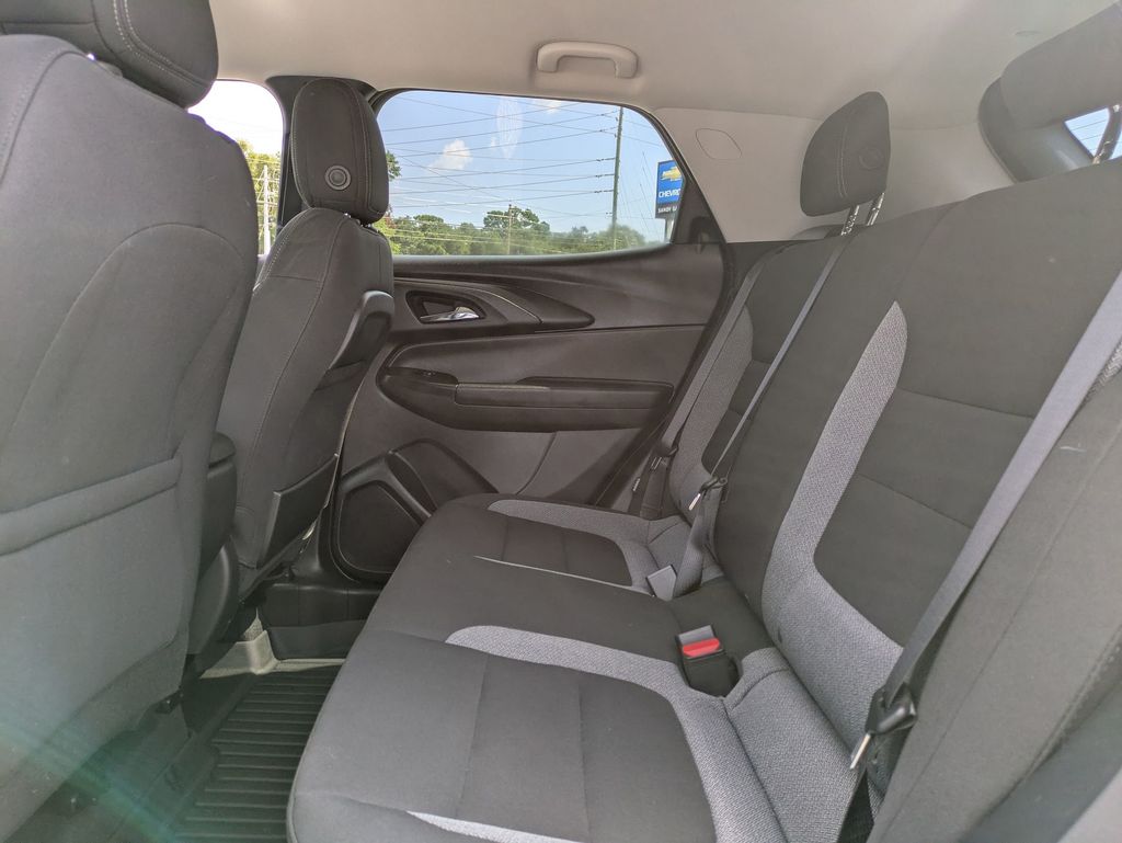 2025 Chevrolet Trailblazer LT photo 21