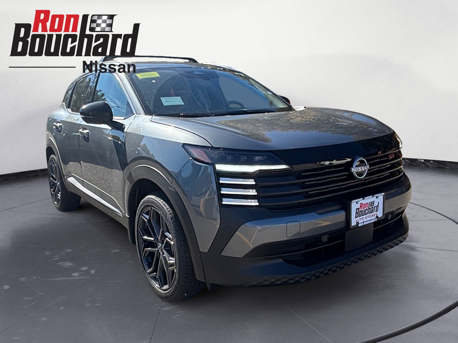 2026 Nissan KICKS SR AWD's photo