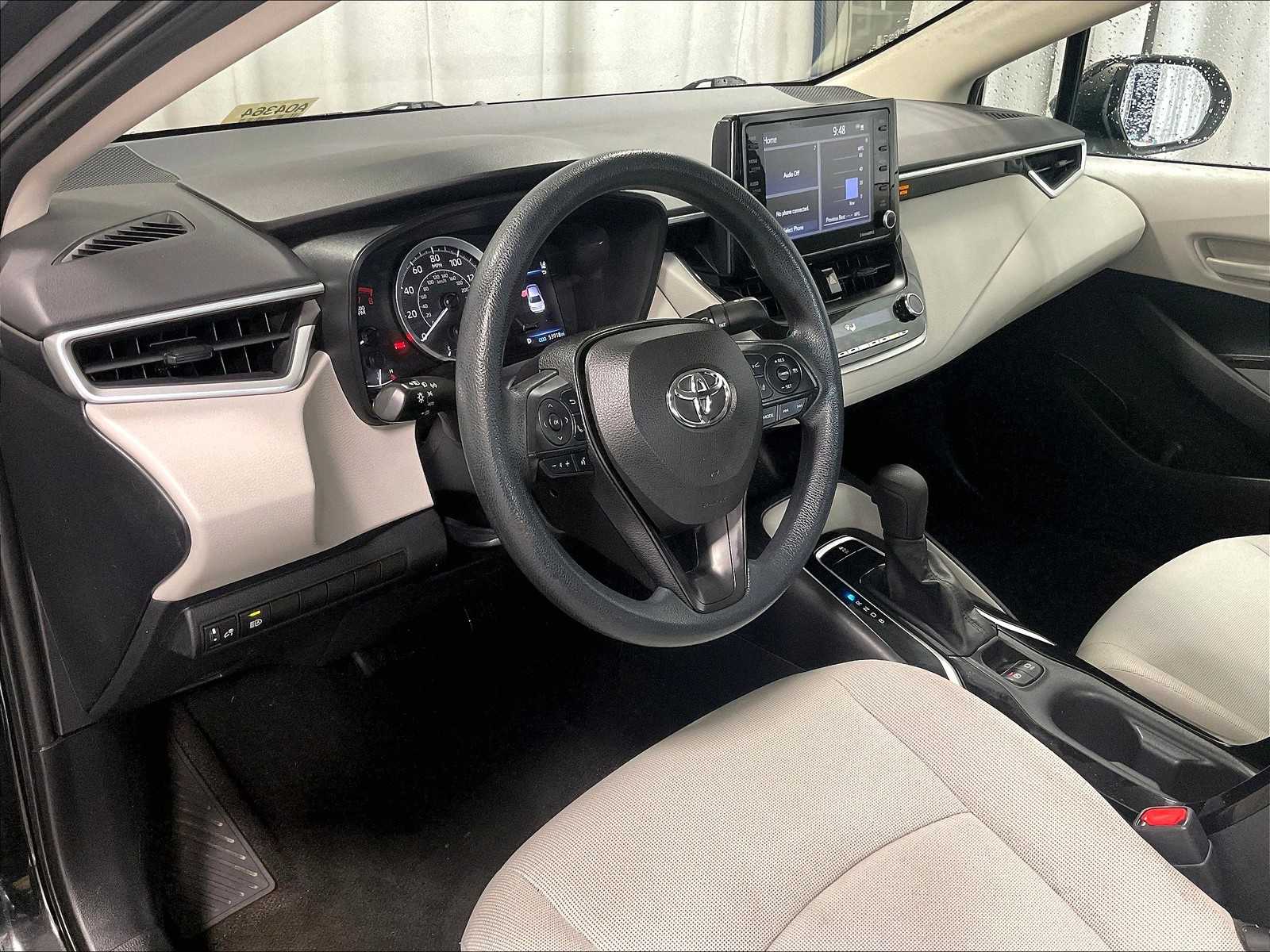 2022 Toyota Corolla LE photo 8
