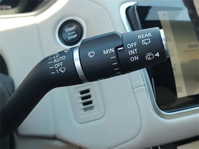 2023 Land Rover Range Rover Velar P400 HST photo 19