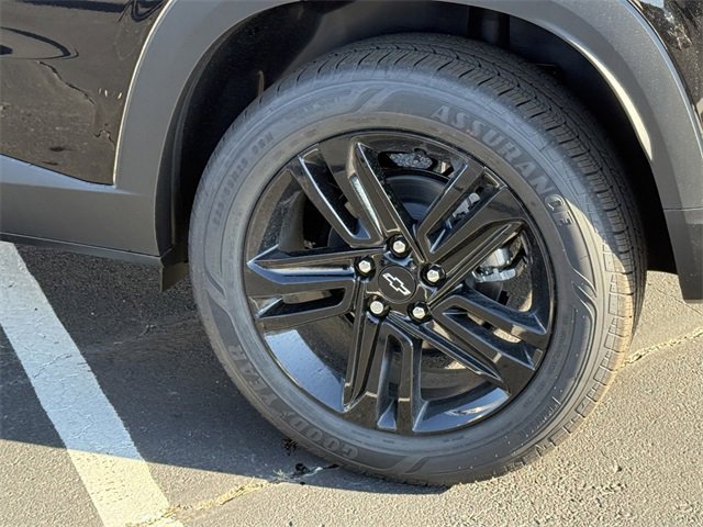 2026 Chevrolet Trax ACTIV photo 2