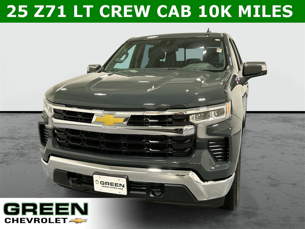 2025 Chevrolet Silverado 1500 LT's photo