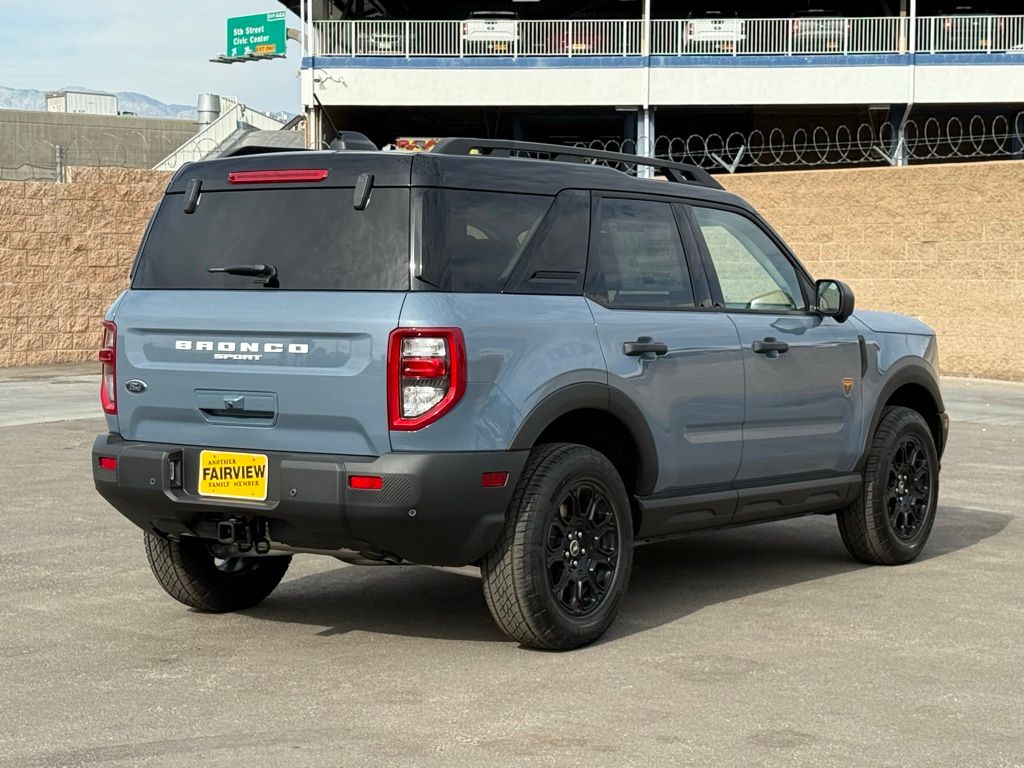 2025 Ford Bronco Sport Badlands photo 2
