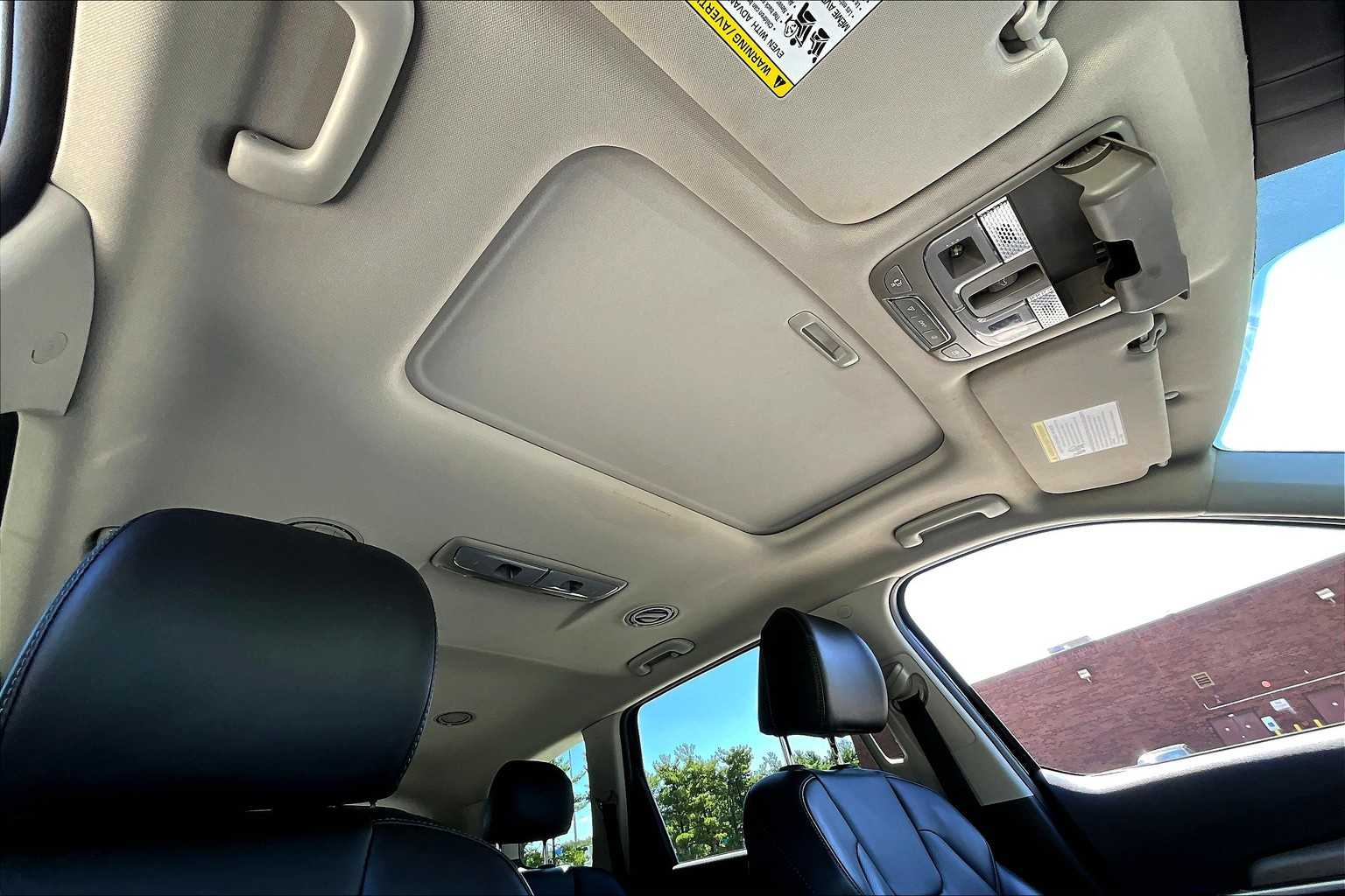 2022 Kia Telluride S photo 11