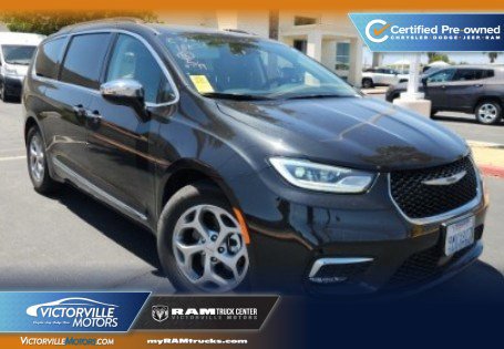 2023 Chrysler Pacifica Limited's photo