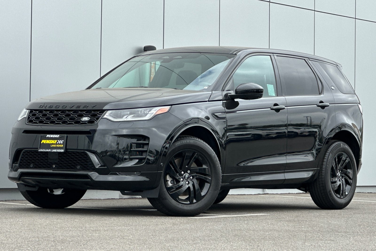 2024 Land Rover Discovery Sport