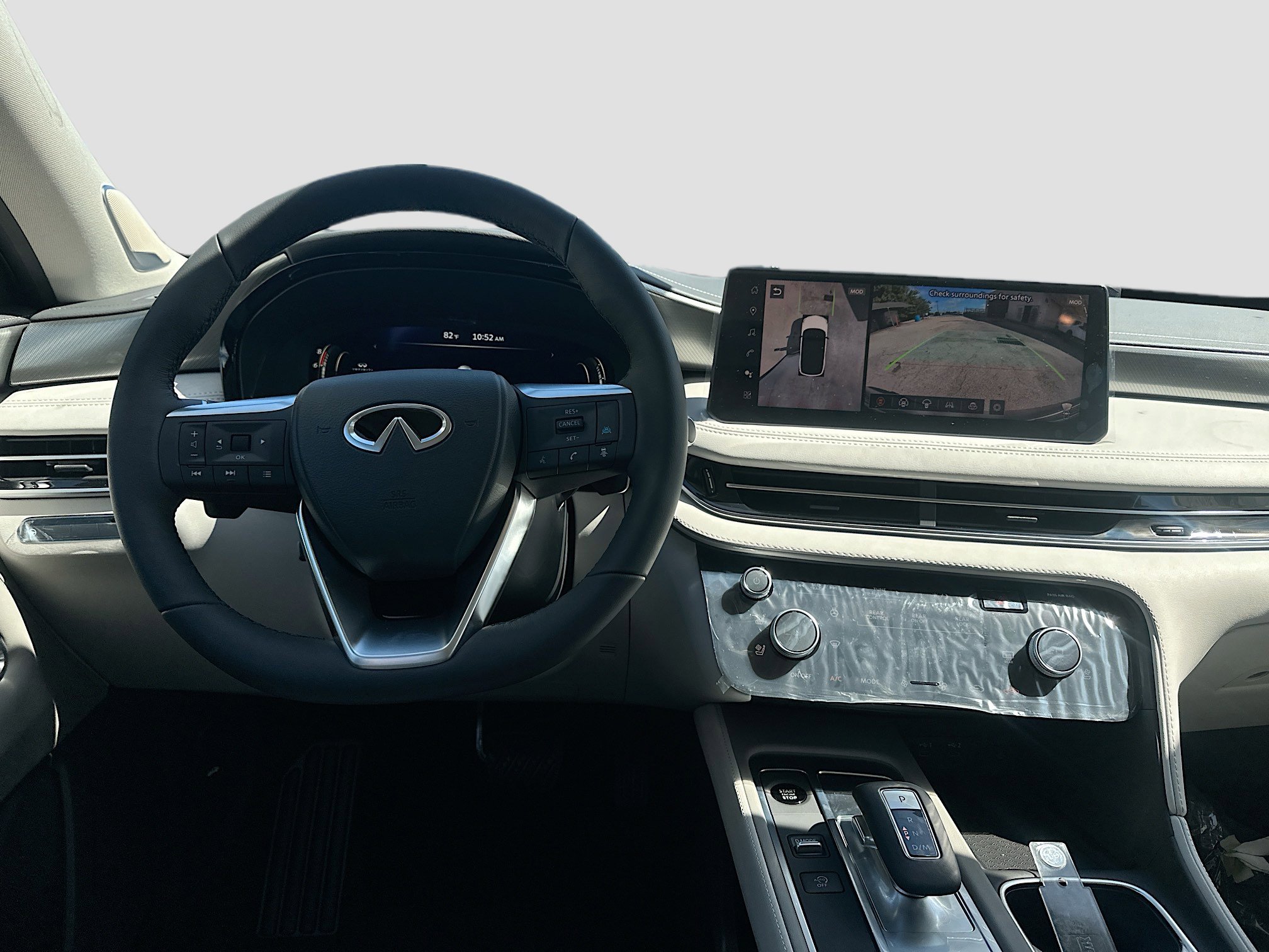 2026 Infiniti QX60 Luxe photo 16