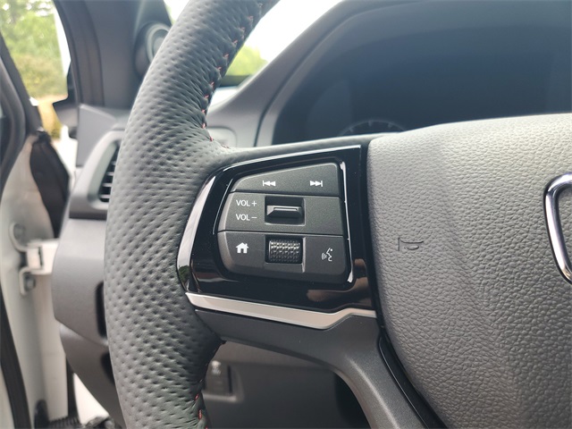 2025 Honda Ridgeline Black Edition photo 18