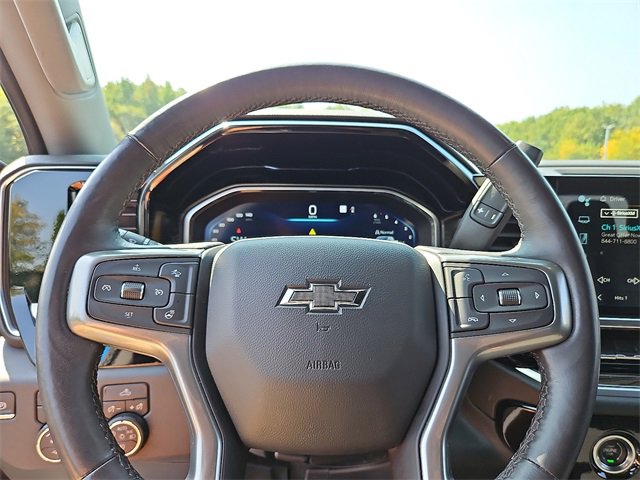 2022 Chevrolet Silverado 1500 RST photo 13