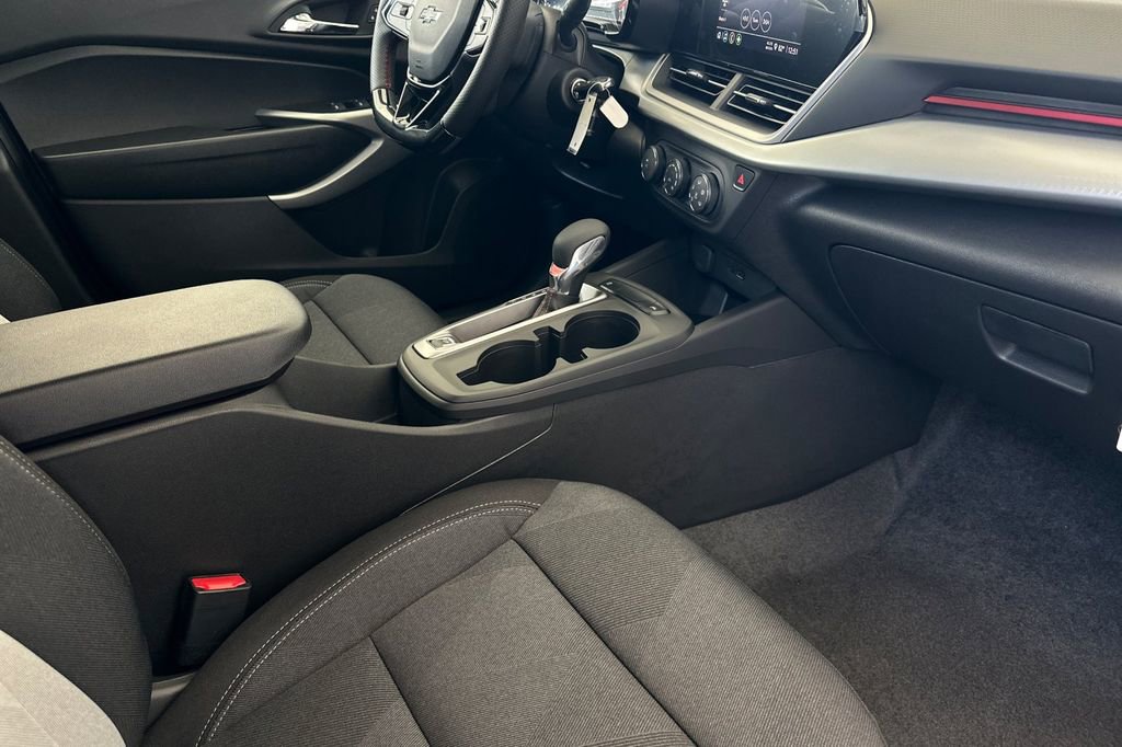 2026 Chevrolet Trax photo 15