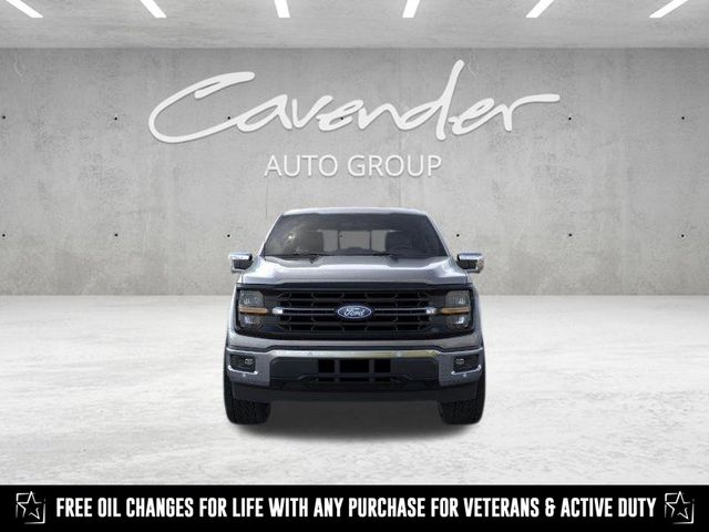 2025 Ford F-150 XLT photo 4