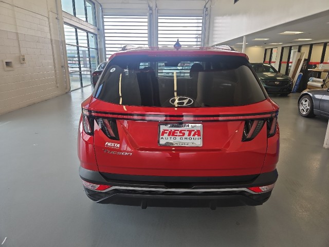 Used 2023 RED Hyundai SEL image 5