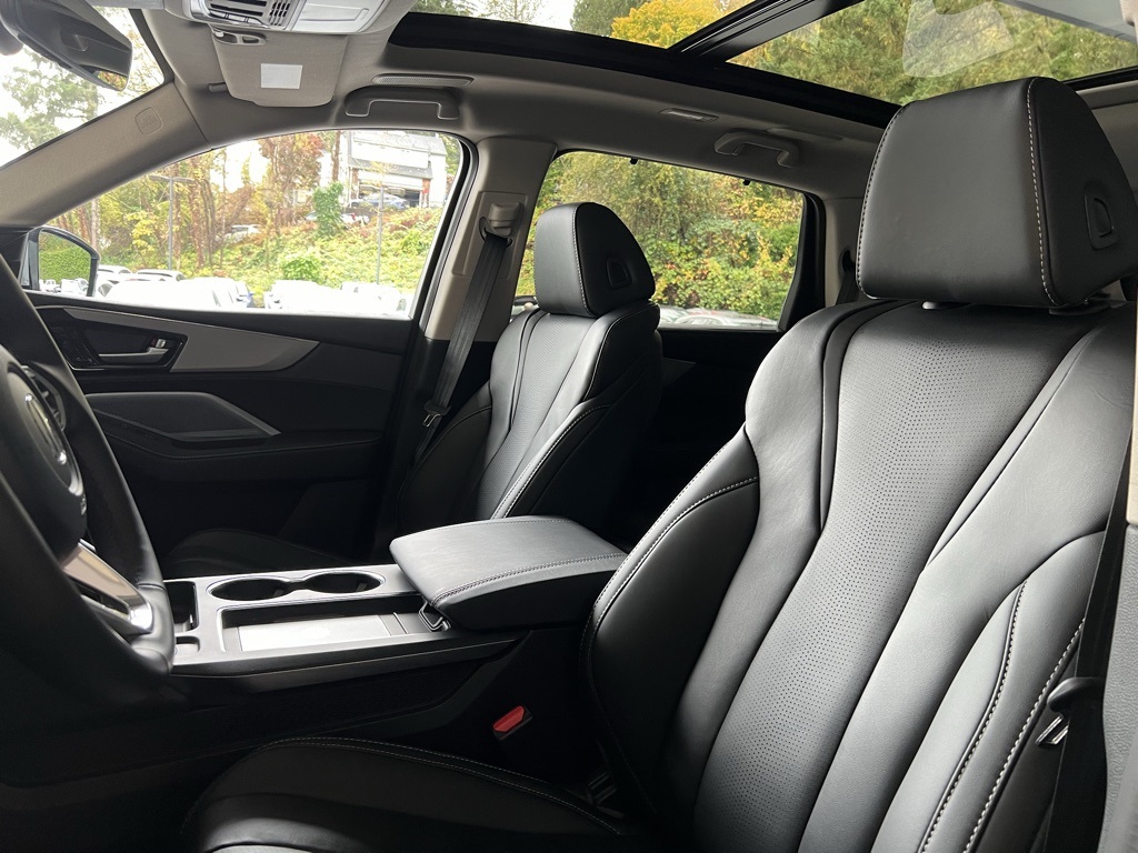 2026 Acura MDX Technology SH-AWD photo 13