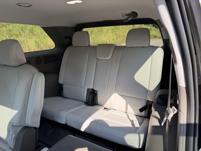 2026 Hyundai Palisade SEL photo 25