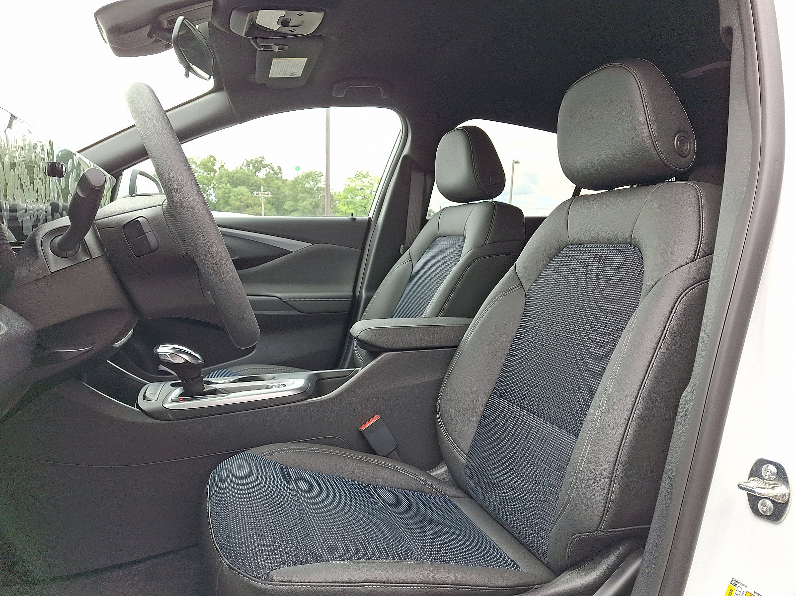 2026 Buick Envista Preferred photo 8