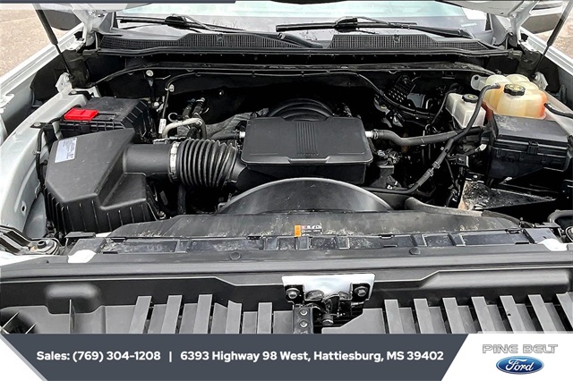 2021 Chevrolet Silverado 2500HD Custom photo 8