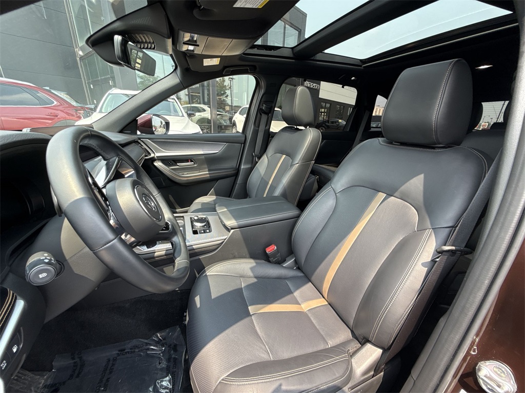 2024 Mazda CX-90 Plug-in Hybrid Premium Plus photo 10