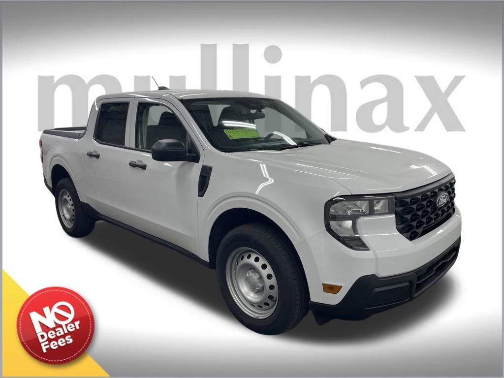 2025 Ford Maverick XL's photo