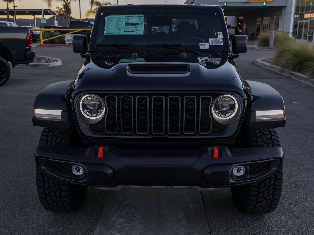New 2026 Black Clear-Coat Exterior Paint Jeep Mojave image 8