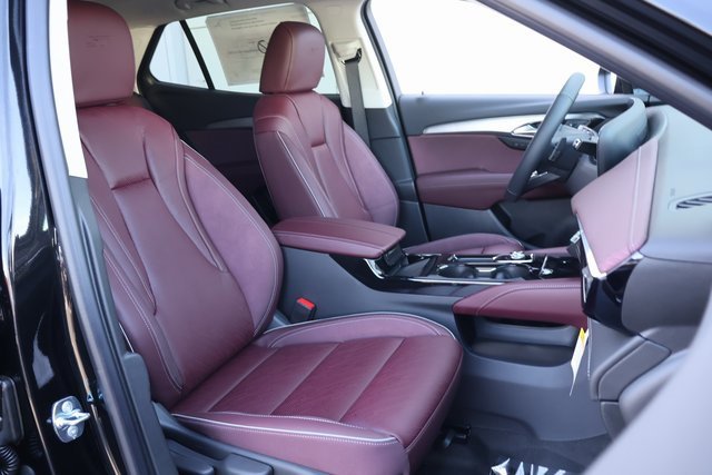 2025 Buick Envision Sport Touring photo 17